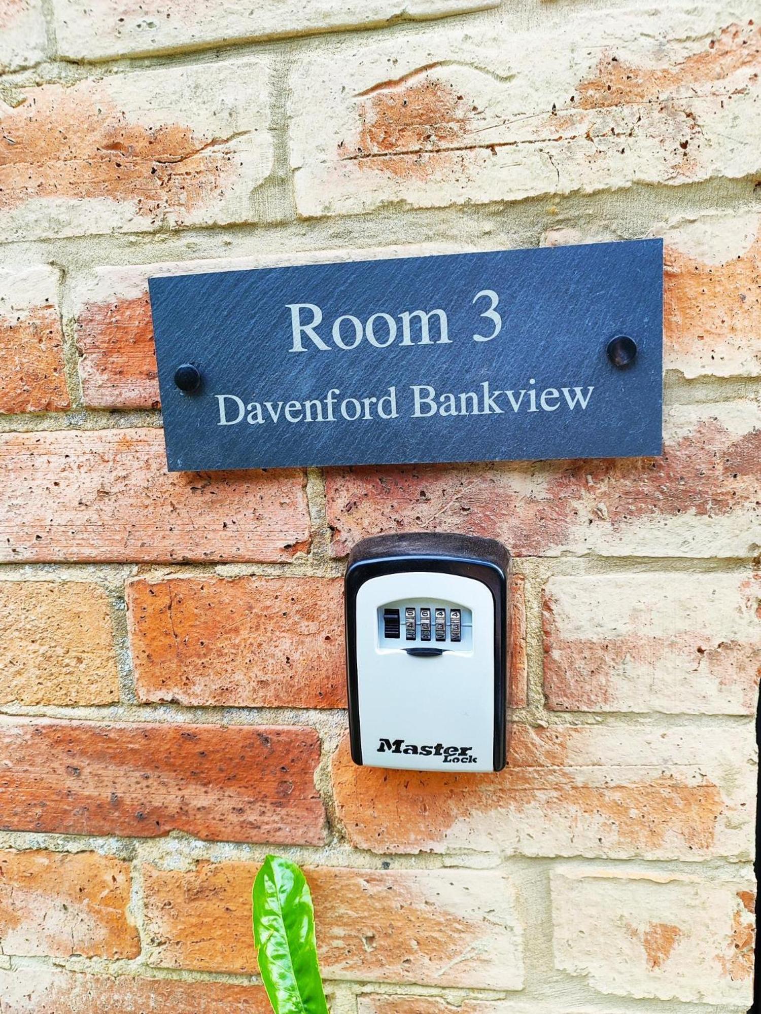 Bankview Apartment Moreton-in-Marsh Exterior photo
