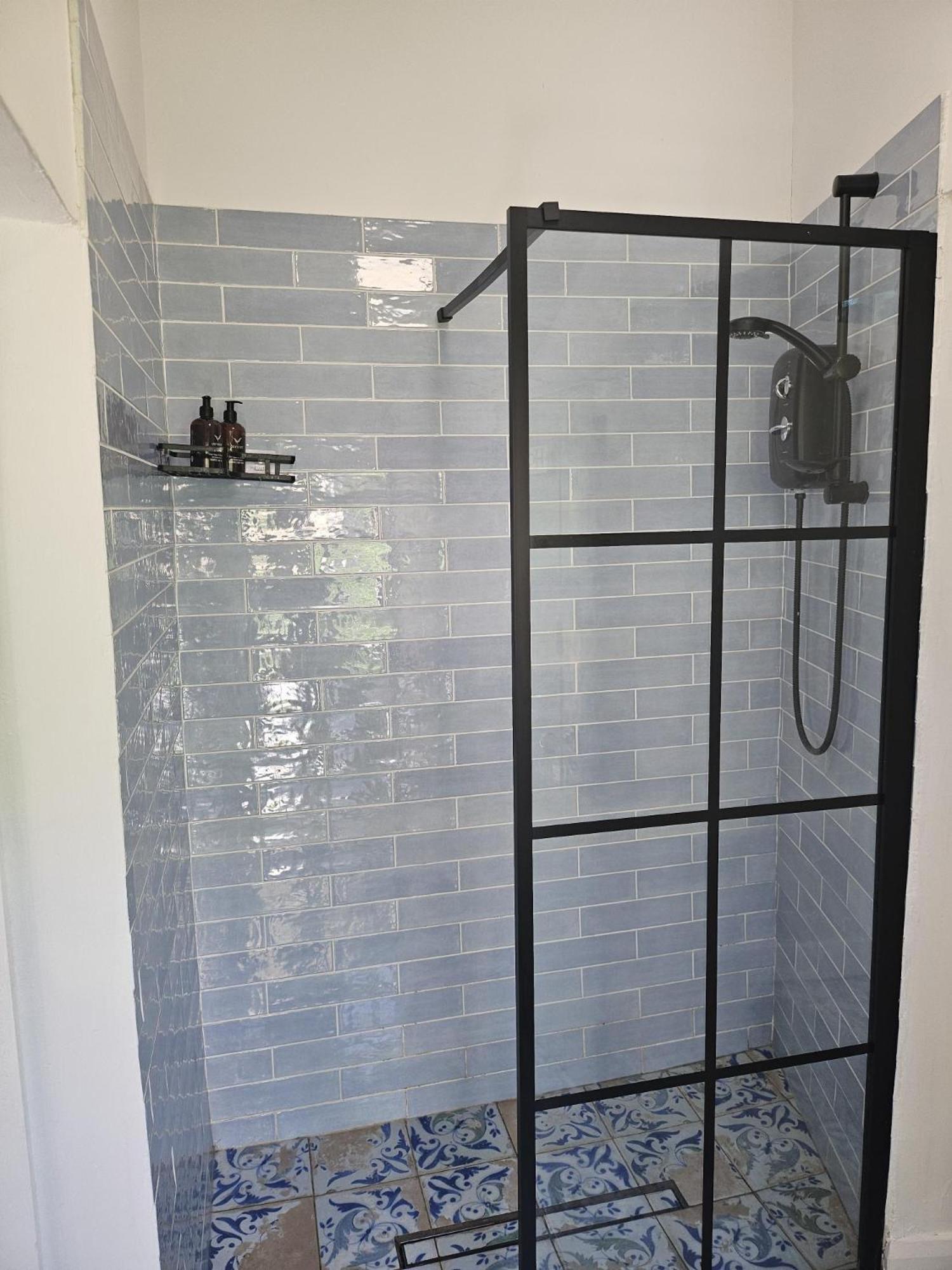Bankview Apartment Moreton-in-Marsh Room photo